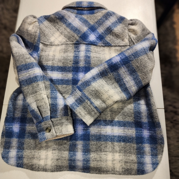 GAP Woman Blue and Gray Checkered Button Down Shirt S/P - Picture 4 of 9